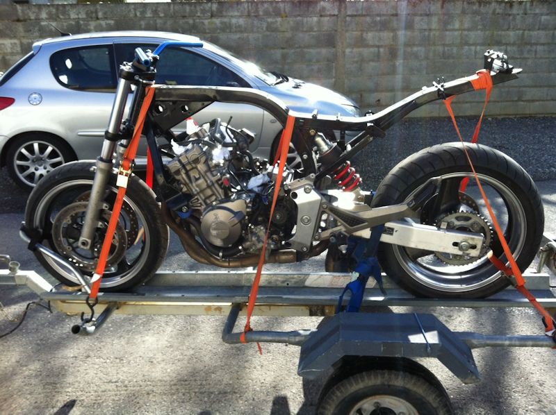 LC4 640 Racer... en 3D !! - Page 2 Forum08